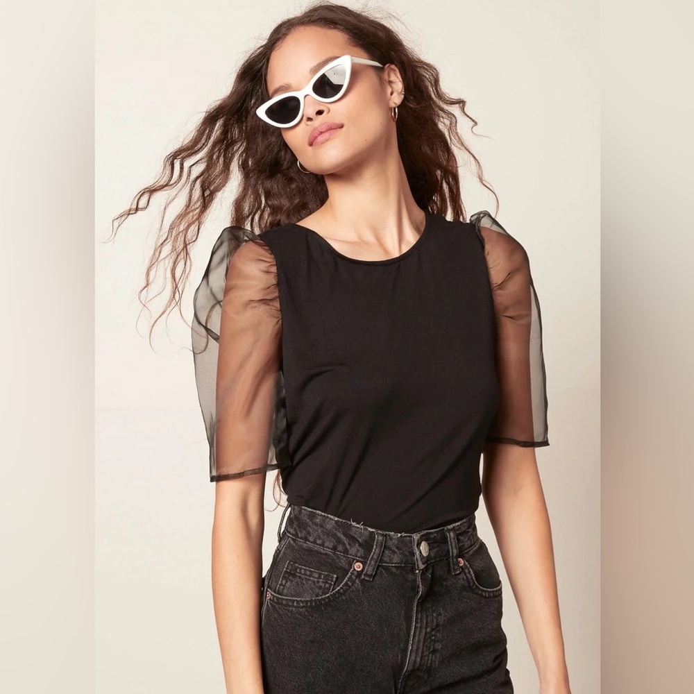 BB Dakota Puff Sleeve Top